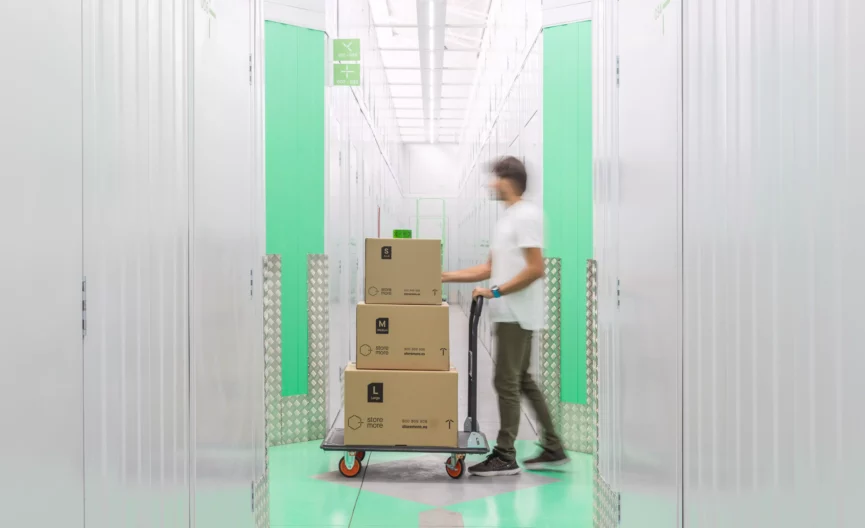 Descubre los mejores trucos para evitar la humedad en el trastero