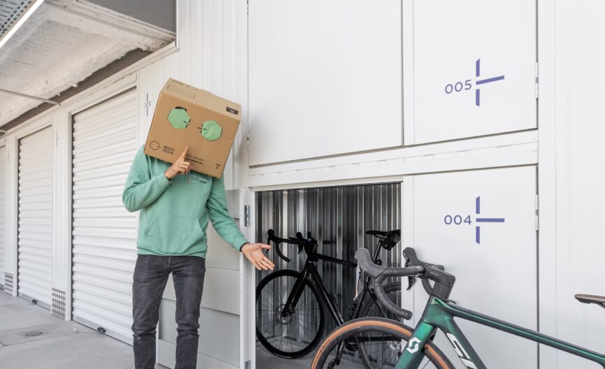 Alquilar Trasteros Inteligentes de Storemore para Guardar tus Bicicletas